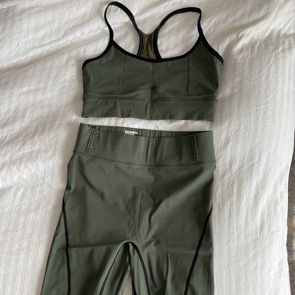 Bandier & Solid & Striped Set (olive color) - Picture 2 of 12